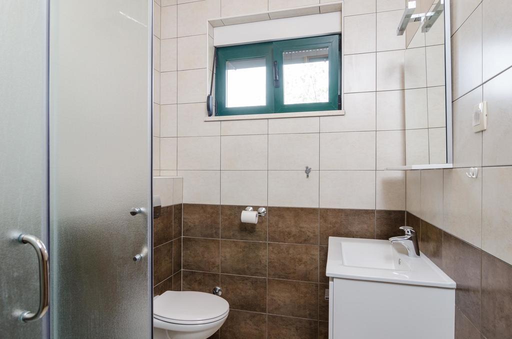 Apartments Leo オレビック エクステリア 写真